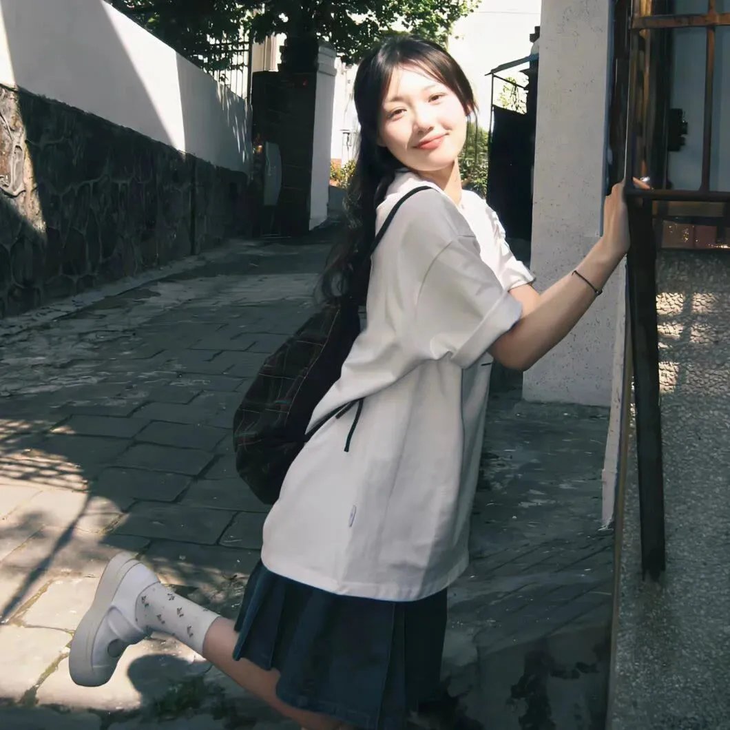 少年花草黄